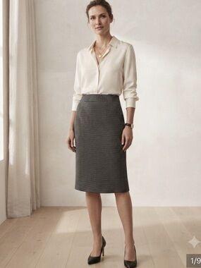 VINTAGE Windsmoor Checked Midi Pencil Skirt - Navy/White